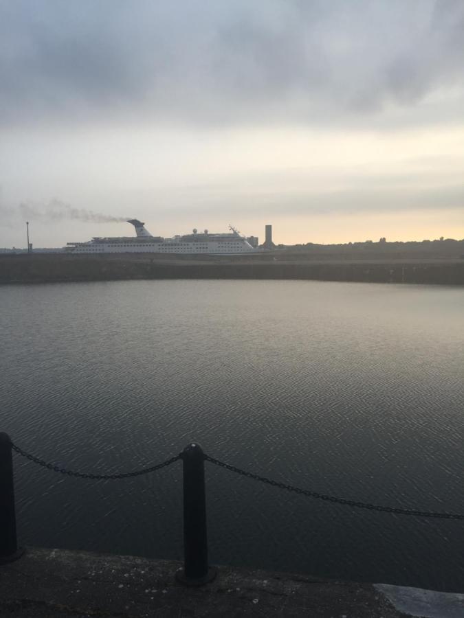 Fabulous Dockside Apartment Liverpool Luaran gambar